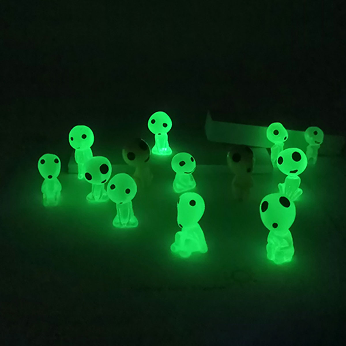 10개 발광 요정 미니 피규어 어항 장식 코다마 야광  - Fish Aquarium Home 리뷰 및 가격